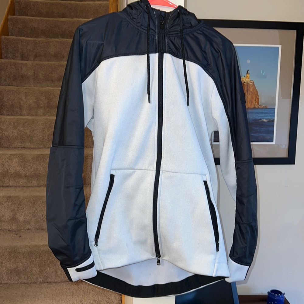 Under Armour cold weather swacket black gray size medium